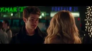 man and woman by Forever 21 neon sign — The Amazing Spider Man 2