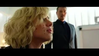 Woman's face covered in blood — Lucy