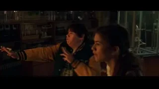man in yellow jacket in laboratory — Spiderman: No Way Home