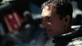 Man in futuristic suit and helmet close-up — Interstellar