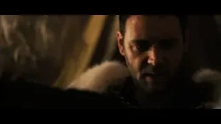 Man in fur coat with serious expression — Gladiator