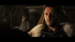 Man in fur collar with serious expression — Gladiator