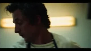hand holding can of tomato sauce — The Bear