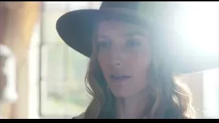 Woman in black hat with serious expression — Peaky Blinders