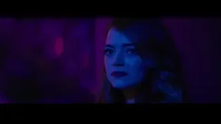 young woman's face with serious expression — La La Land