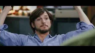 Young man with beard relaxing in cafe — Jobs