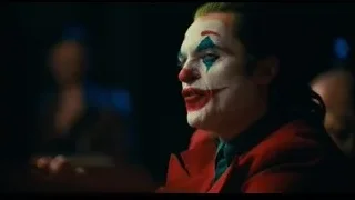 Joker close-up face speaking — Joker