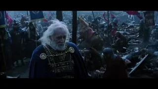 elderly man in blue robe in battle — Gladiator