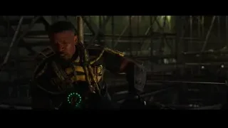 Man in futuristic suit in industrial area — Spiderman: No Way Home
