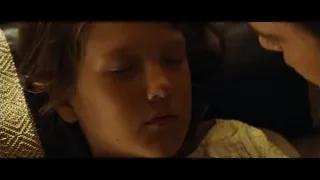 Close-up of young girl sleeping on pillow — Gladiator