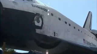 Space shuttle parked on dock — Elon Musk: Return to Space