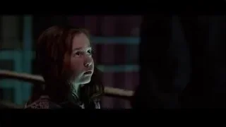 young girl with worried expression — Steve Jobs