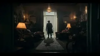 Man in suit and hat in living room — Peaky Blinders