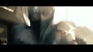 Person in helmet fighting on street — Superman: Man of Steel