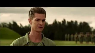 man in uniform with soldiers in formation — Hacksaw Ridge