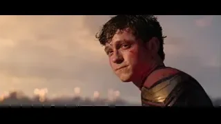 Young man's serious face with cityscape sunset — Spiderman: No Way Home