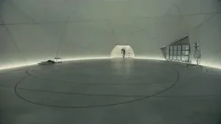 empty room with circular floor and dome ceiling — Blade Runner 2049